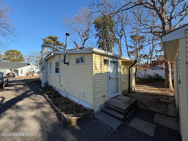 181 Tilton Street, Toms River, NJ 08753