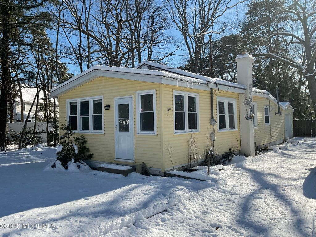 181 Tilton Street, Toms River, NJ 08753