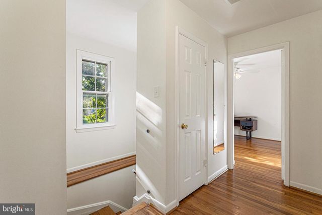 14808 CRANOKE ST, Centreville, VA 20120