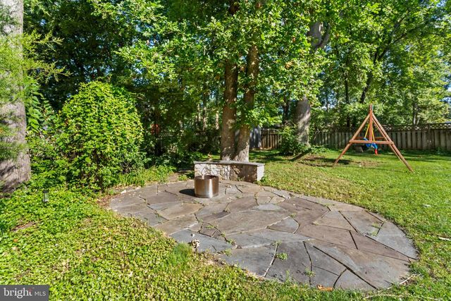 14808 CRANOKE ST, Centreville, VA 20120