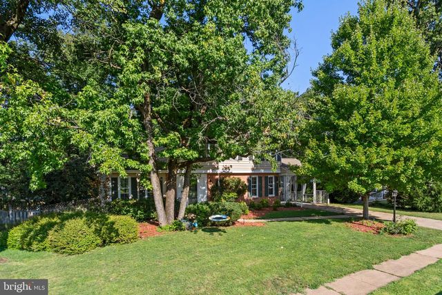 14808 CRANOKE ST, Centreville, VA 20120