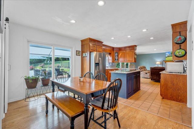 144 E Arrowhead CT, Troutville, VA 24175