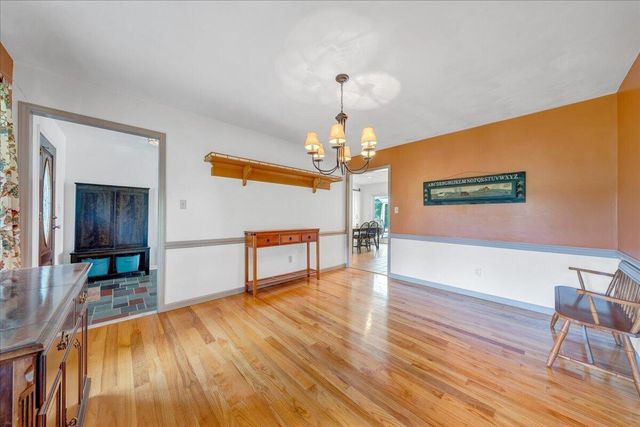144 E Arrowhead CT, Troutville, VA 24175