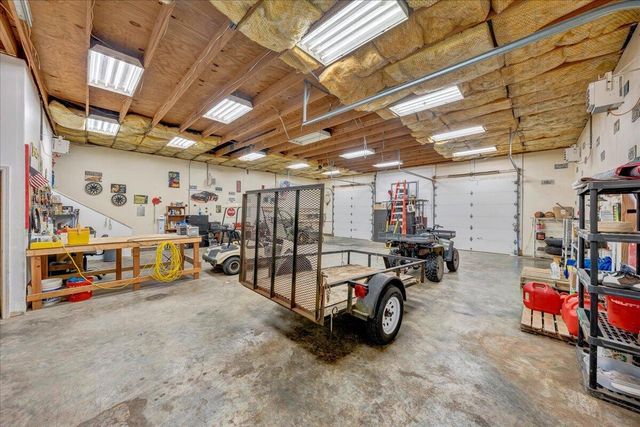 144 E Arrowhead CT, Troutville, VA 24175