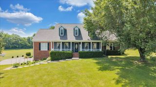 144 E Arrowhead CT, Troutville, VA 24175