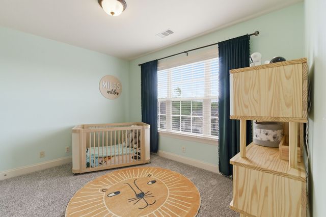 1075 Mansker Farm Blvd, Hendersonville, TN 37075