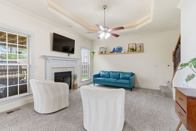 1075 Mansker Farm Blvd, Hendersonville, TN 37075