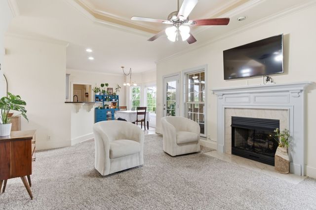 1075 Mansker Farm Blvd, Hendersonville, TN 37075