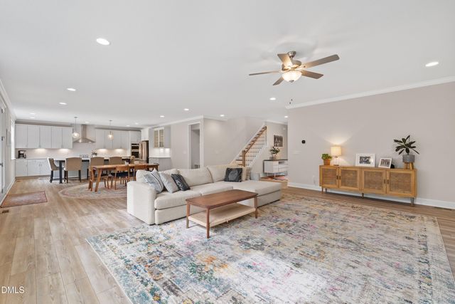 6721 Winter Garden Way, Holly Springs, NC 27540