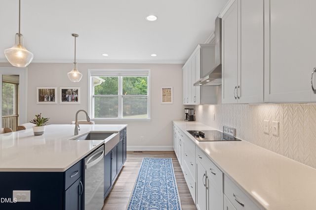 6721 Winter Garden Way, Holly Springs, NC 27540
