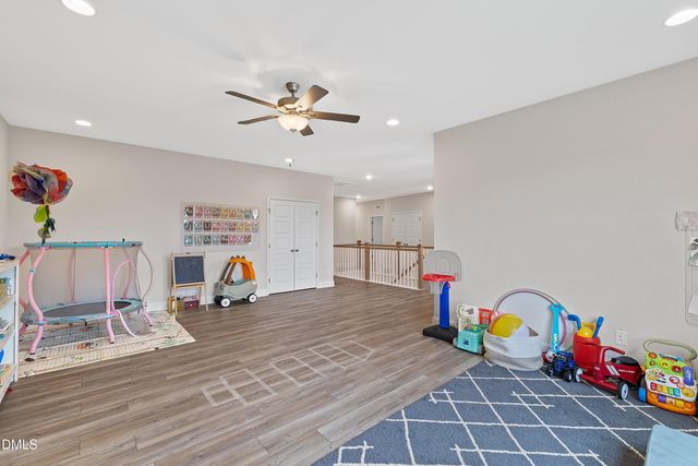 6721 Winter Garden Way, Holly Springs, NC 27540