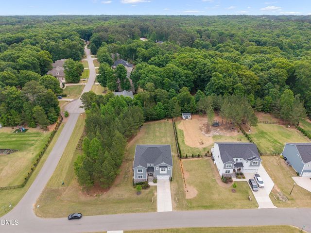 6721 Winter Garden Way, Holly Springs, NC 27540