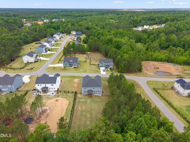 6721 Winter Garden Way, Holly Springs, NC 27540