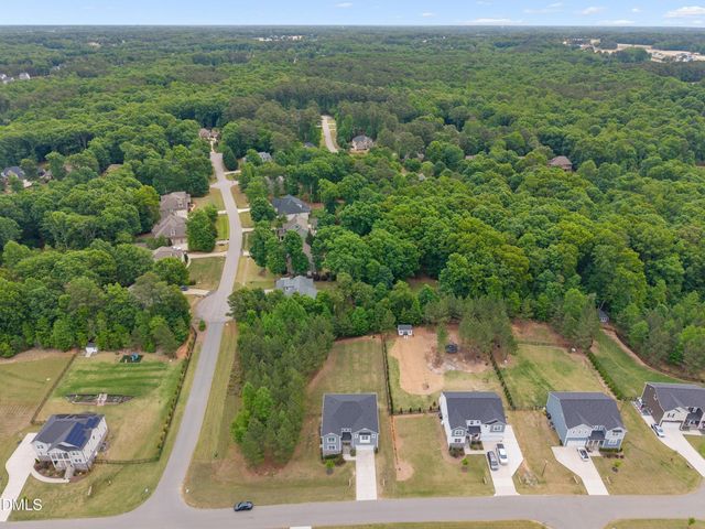 6721 Winter Garden Way, Holly Springs, NC 27540