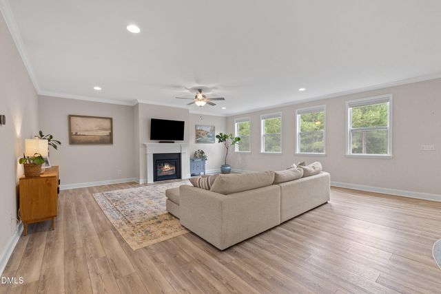 6721 Winter Garden Way, Holly Springs, NC 27540