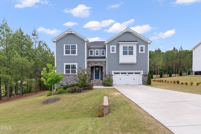 6721 Winter Garden Way, Holly Springs, NC 27540