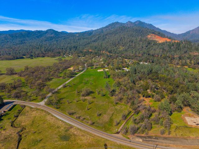 Wonderland Boulevard, Redding, CA 96003