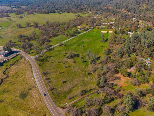 Wonderland Boulevard, Redding, CA 96003