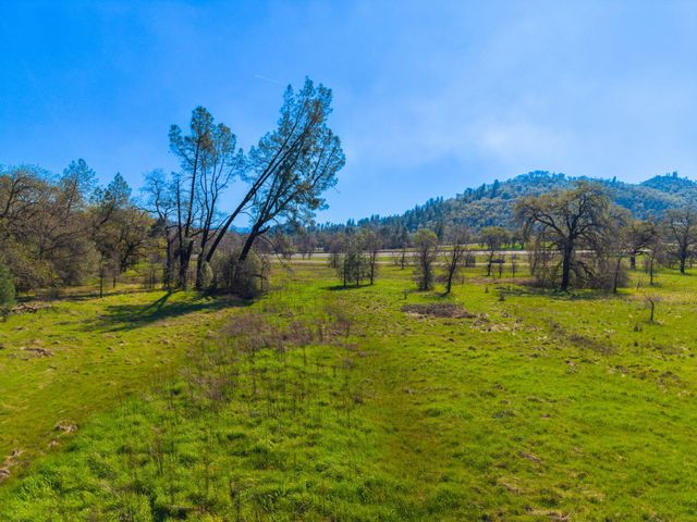 Wonderland Boulevard, Redding, CA 96003