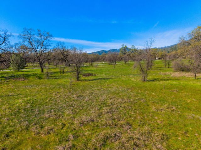 Wonderland Boulevard, Redding, CA 96003