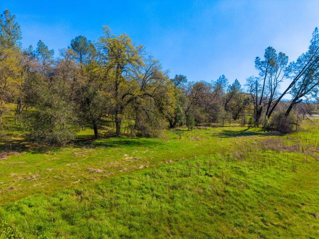 Wonderland Boulevard, Redding, CA 96003