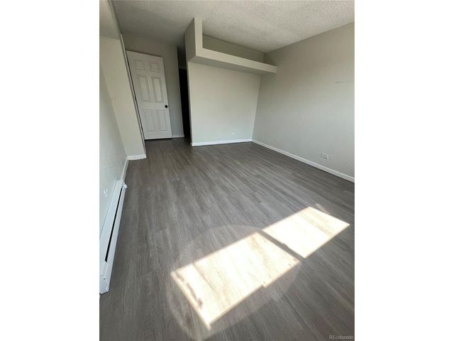 2375 S Linden Ct 313, Denver, CO 80222