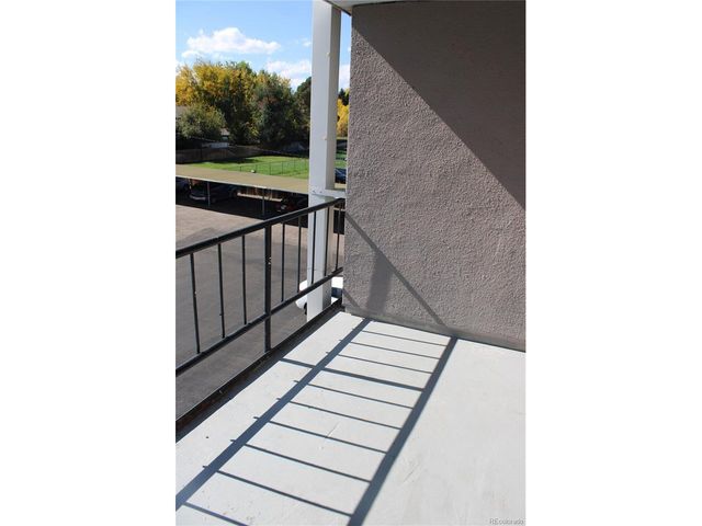 2375 S Linden Ct 313, Denver, CO 80222