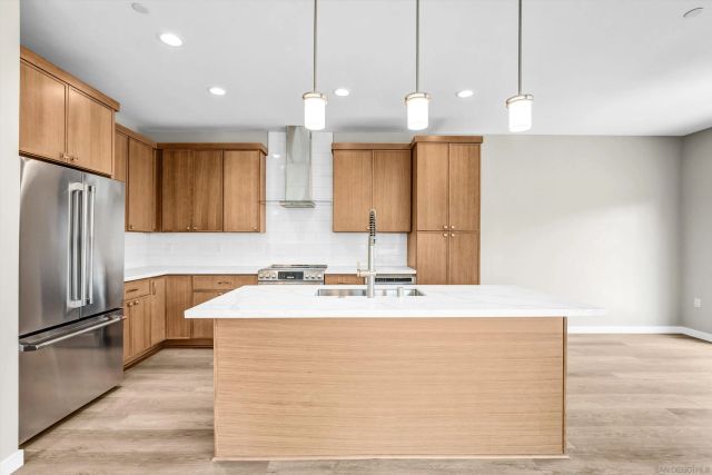 3925 Rojo Tierra Rd, La Mesa, CA 91941