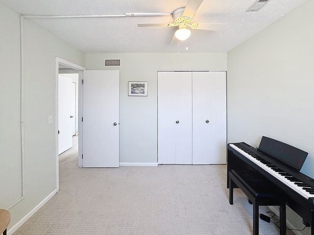 1816 53rd Street 9, Moline, IL 61265