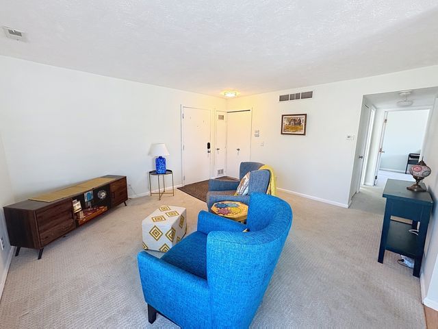 1816 53rd Street 9, Moline, IL 61265