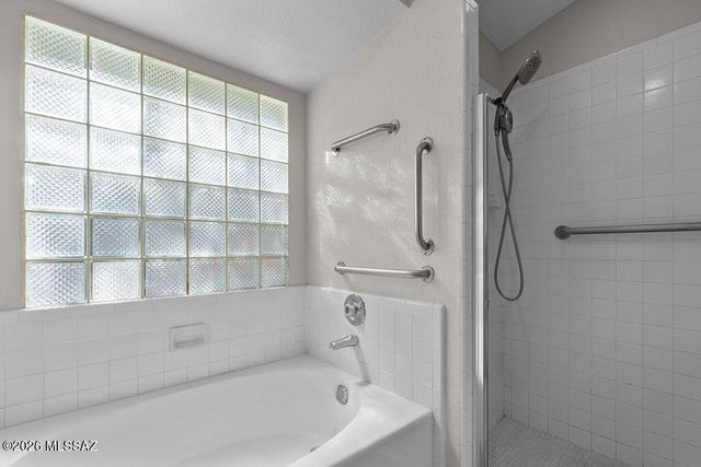 5580 N Vía Umbrosa, Tucson, AZ 85750