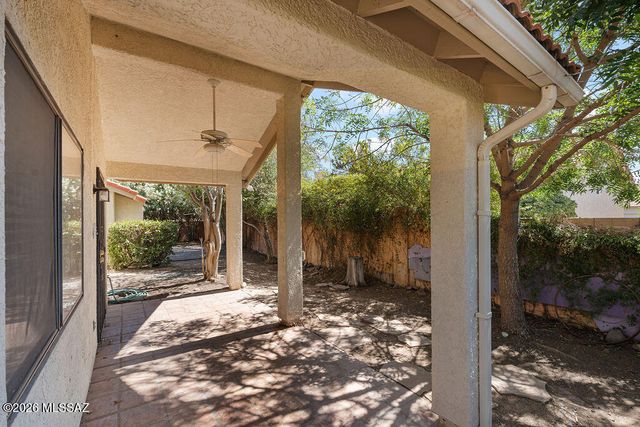 5580 N Vía Umbrosa, Tucson, AZ 85750