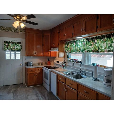 1003 Oakgrove AVE, Martinsville, VA 24112
