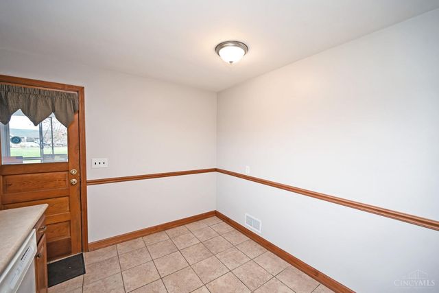 1146 Stone Drive, Harrison, OH 45030