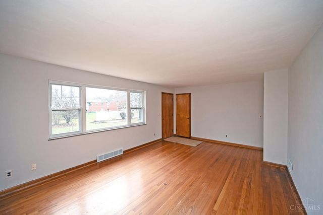 1146 Stone Drive, Harrison, OH 45030