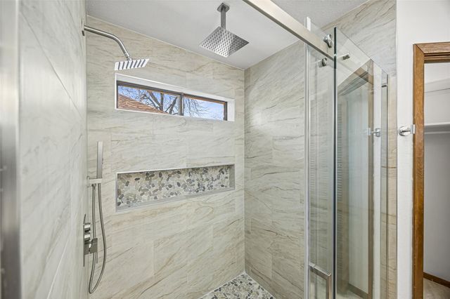 2348 Shalmar Drive, West Columbia, TX 77486