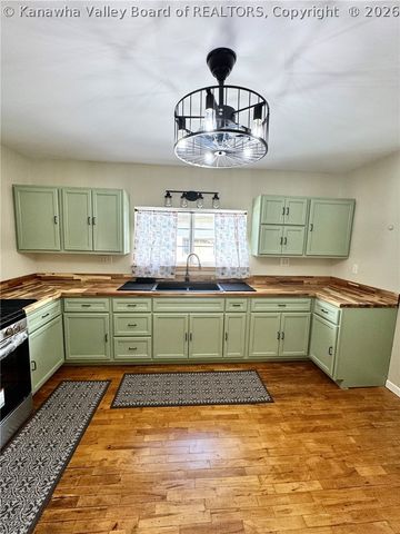 33150 Coal River Road, Sylvester, WV 25193