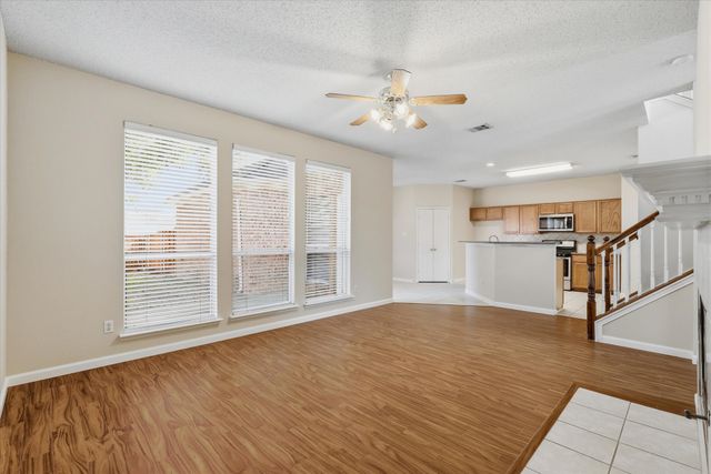 1814 Oak Bend Lane, Garland, TX 75040