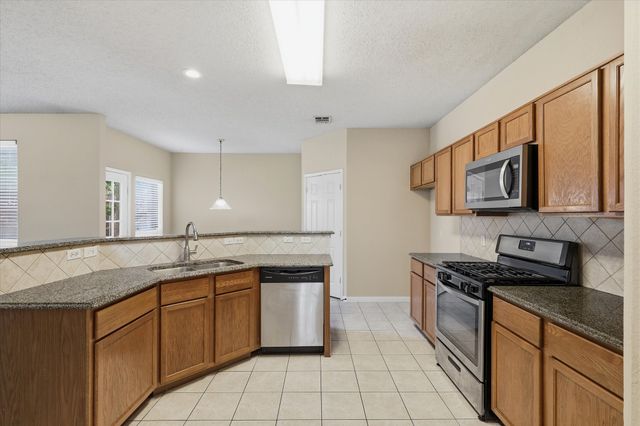 1814 Oak Bend Lane, Garland, TX 75040