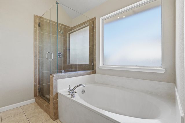 1814 Oak Bend Lane, Garland, TX 75040
