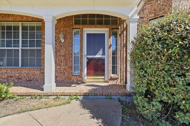 1814 Oak Bend Lane, Garland, TX 75040