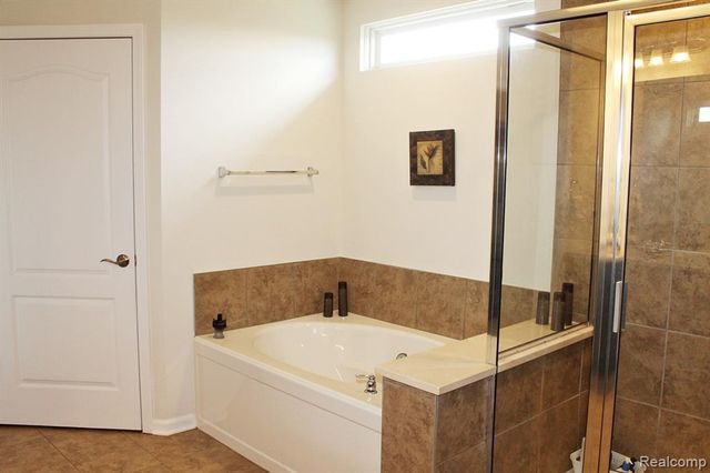 860 Backshore Drive, Canton, MI 48187