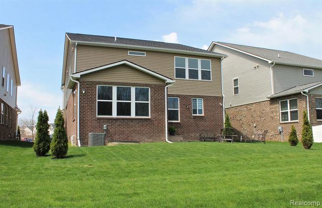 860 Backshore Drive, Canton, MI 48187