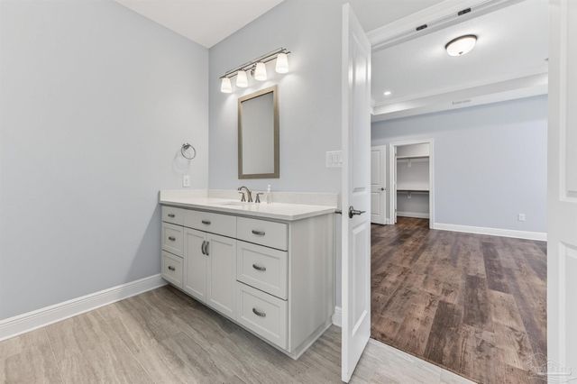 1181 Wensel Dr, Cantonment, FL 32533