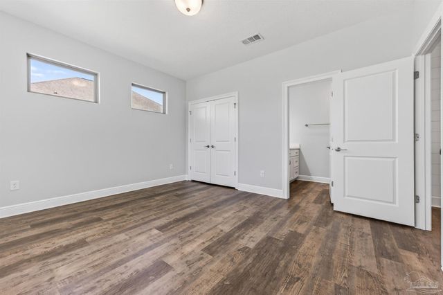 1181 Wensel Dr, Cantonment, FL 32533