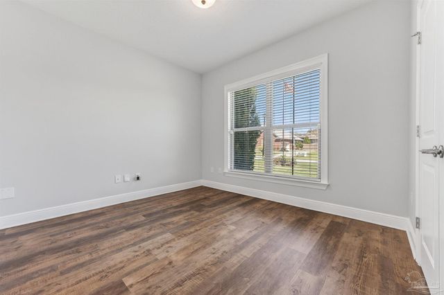 1181 Wensel Dr, Cantonment, FL 32533