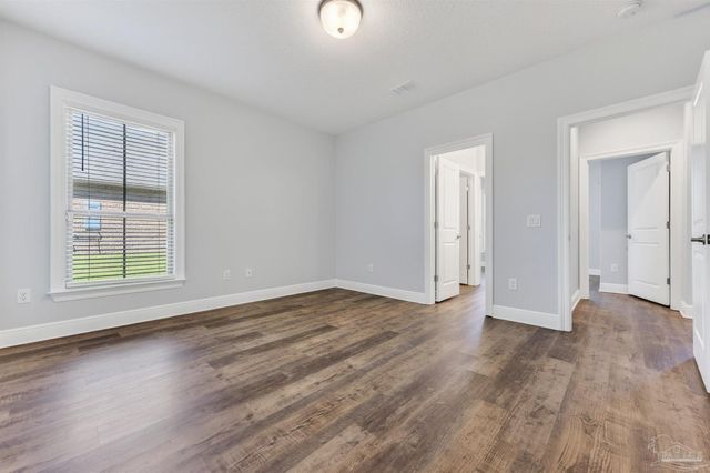 1181 Wensel Dr, Cantonment, FL 32533