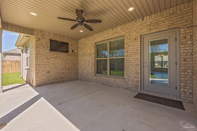 1181 Wensel Dr, Cantonment, FL 32533