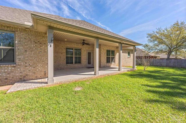 1181 Wensel Dr, Cantonment, FL 32533