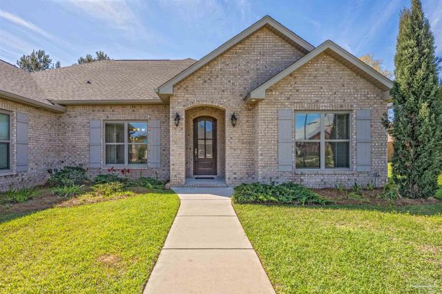 1181 Wensel Dr, Cantonment, FL 32533